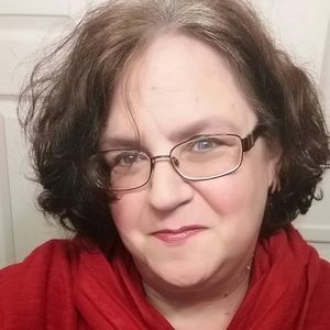 Meet your Posher, Leigh